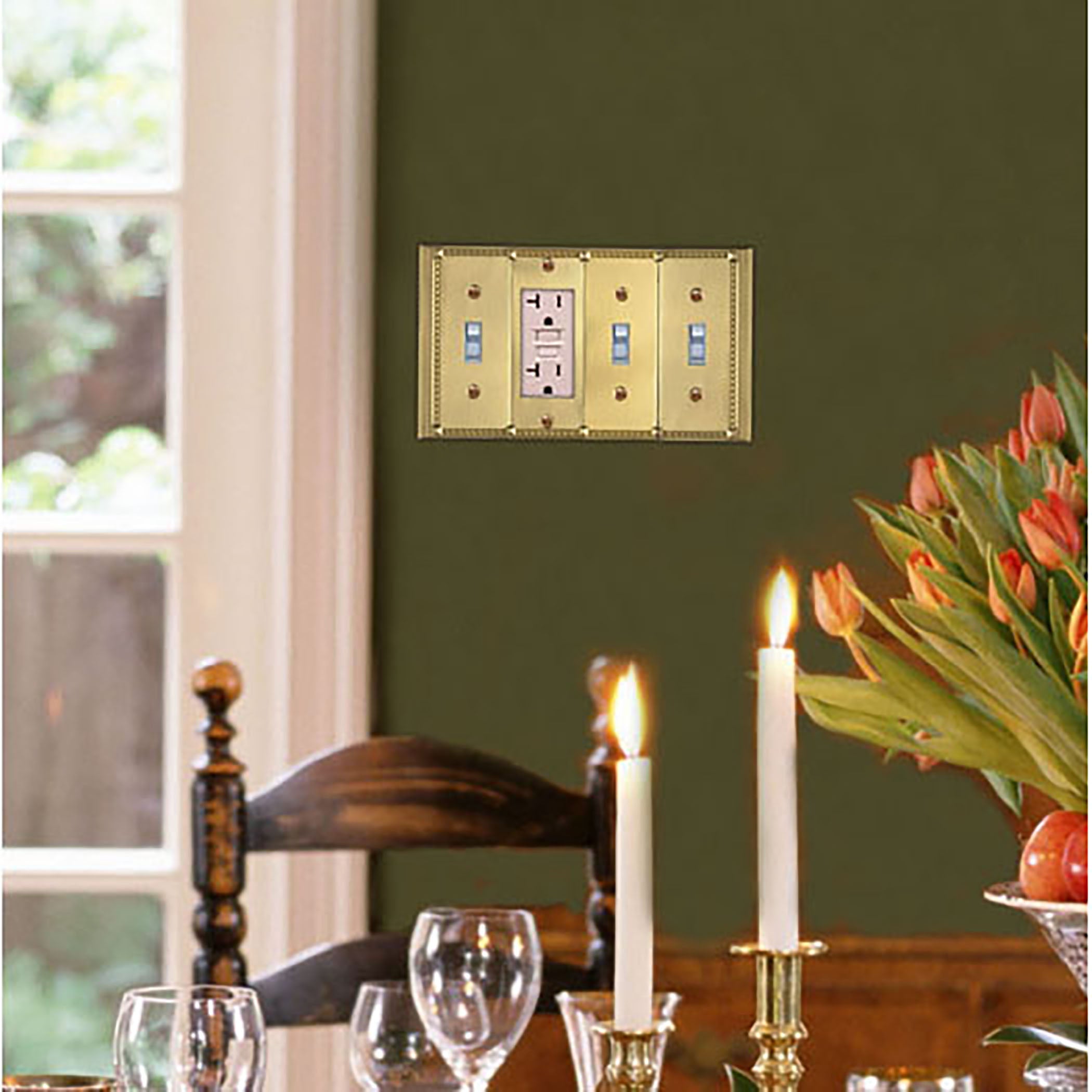 Clickplate in Brass - Switch - Middle