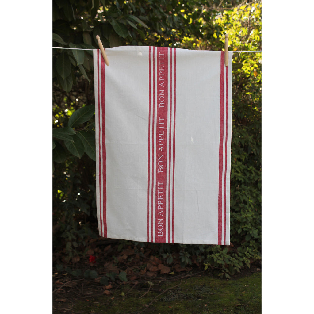 Le Chef Towel in Red - Set of 4 White