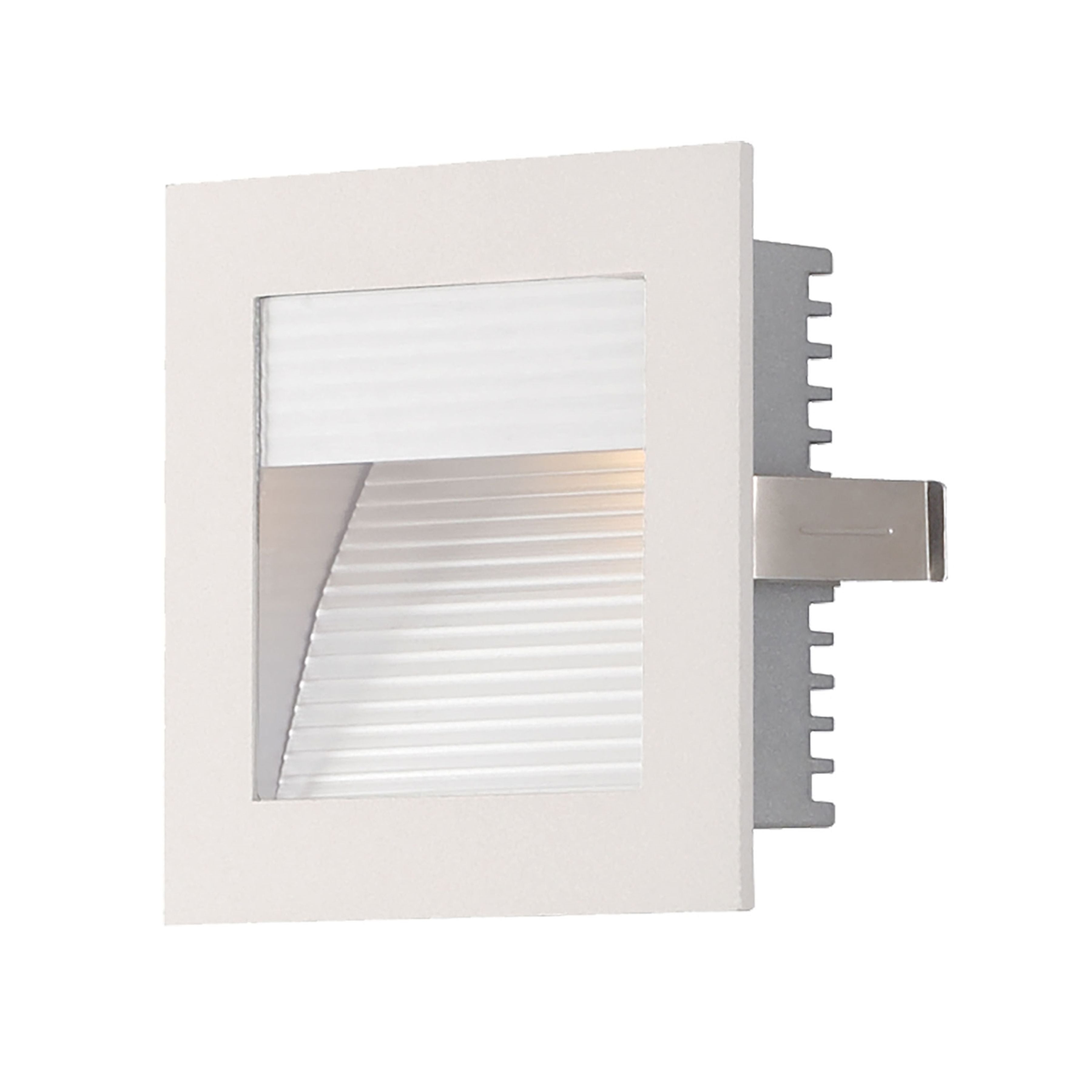 Step Lt - Wall Rec New Const (Xenon) w/lamp Corrugated fplate/White trim